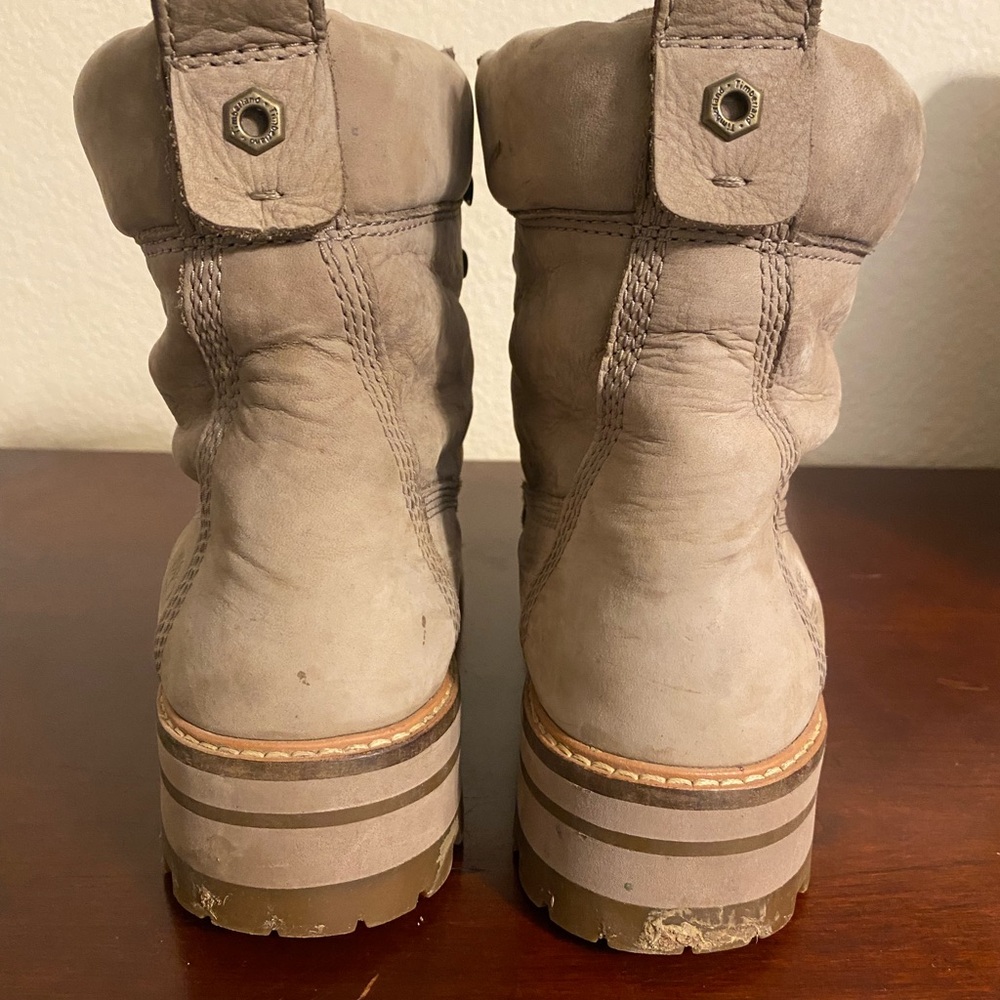 Timberland Women's Tan Lace-Up Combat Boots - Picture 4 of 6
